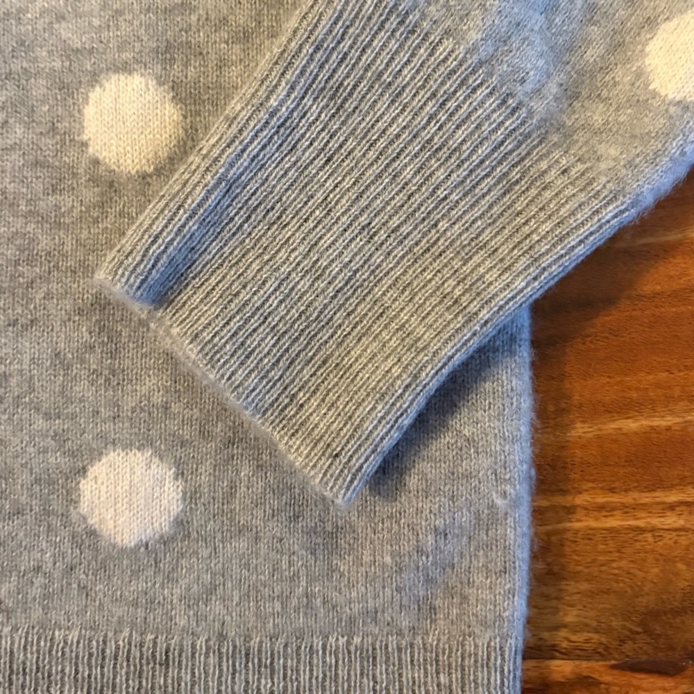 J Crew Women’s Gray Polka Dot 100% Cashmere Crewneck Sweater With Bow Small S - Picture 8 of 11